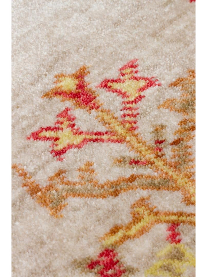 Oushak Carnaval 100% Natural Easy to Clean Handcrafted TENCEL™ Modern Uşak Carpet 08 BEIGE AUTUMN Q