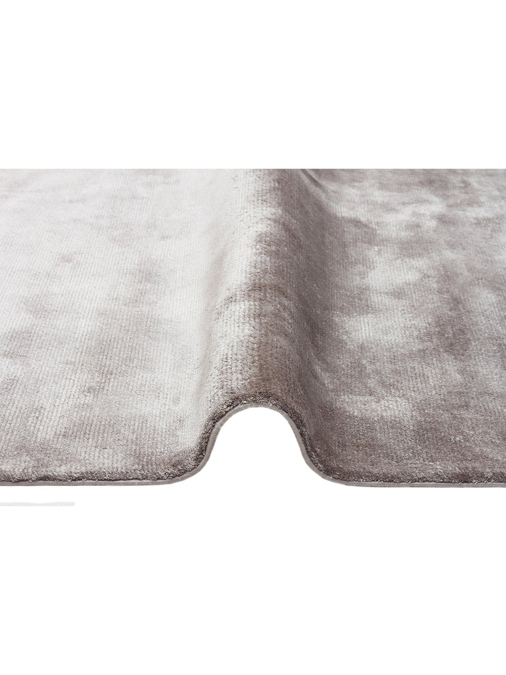 Oushak Plain %100 Naturel Düz Renk El Emeğiyle Özel Tezgahlarda Üretilen Viskon Uşak Halısı PLAIN GR - Carpetdocia