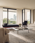 Tapis Uşak TENCEL™ Çırağan 100 % naturel, scintillant, fabriqué à la main sur métiers spéciaux 01 BEG