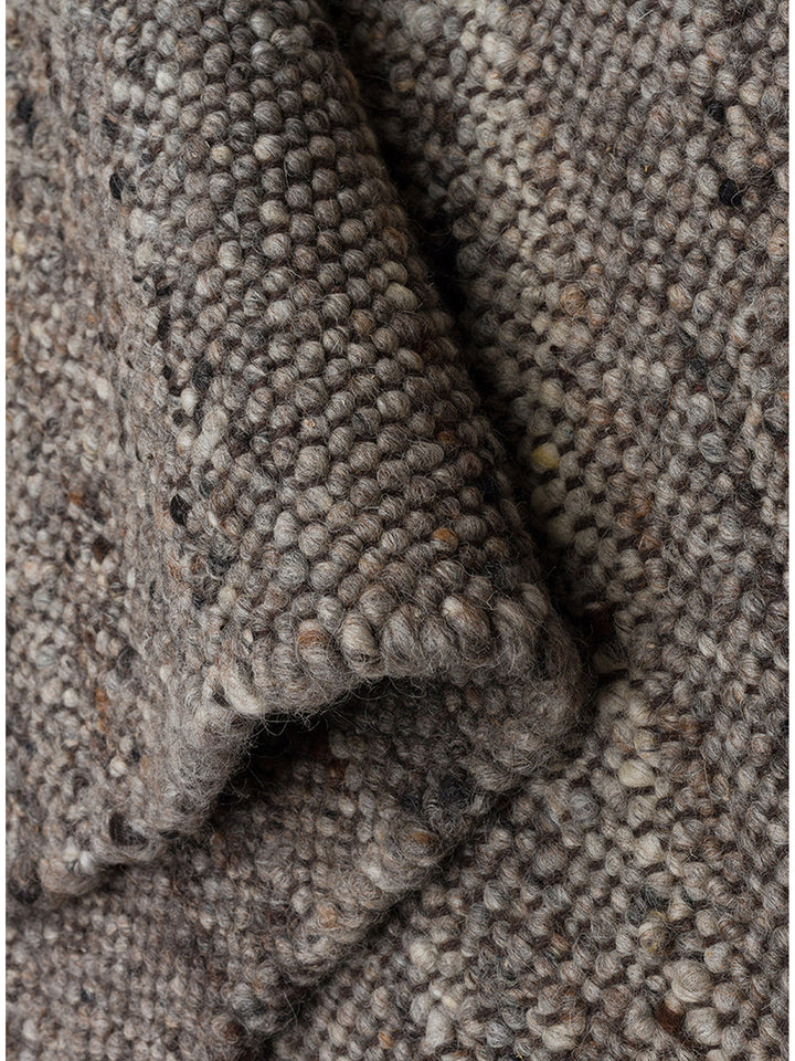 Jakarta Series Wool Polyester and Cotton Blend Handwoven Rug ANTHRACITE